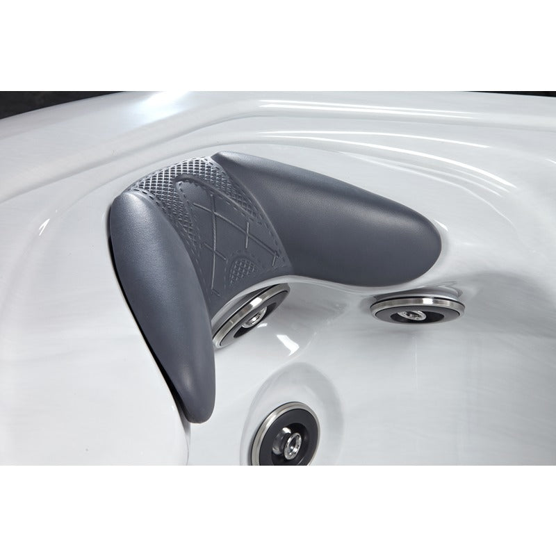 Ergonomic neck support with massage jets in the Platinum Spas Santorini - for comfortable reclining and targeted neck relaxation.